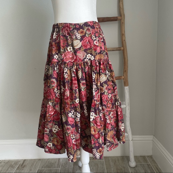 Anthropologie Dresses & Skirts - Fall floral midi a line tiered skirt 4-6